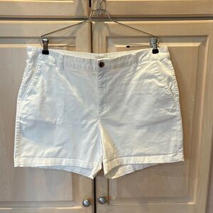 A New Day White Women's Shorts Size 16